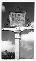 eight bells sign board.jpg